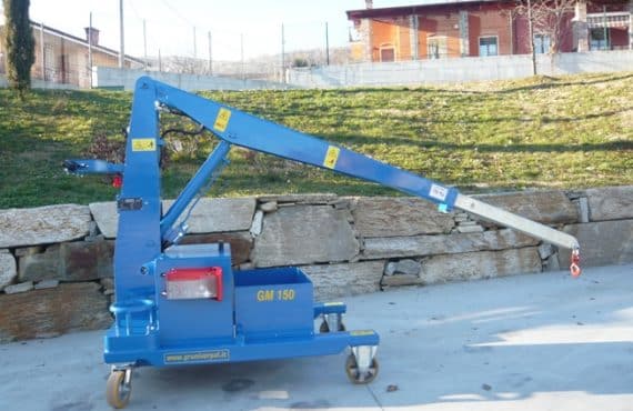 Grúa para producción neumáticos GB150