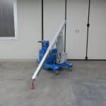 For lifting loads up to 300 kg.