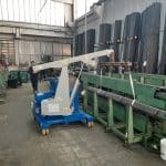 Electric crane for mold lifting with capacity up to 750 kg.