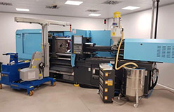 Grúas para prensas con fuerza de cierre hasta 750 kg.