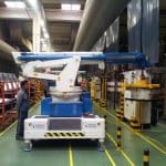 For handling molds in the tire production sector