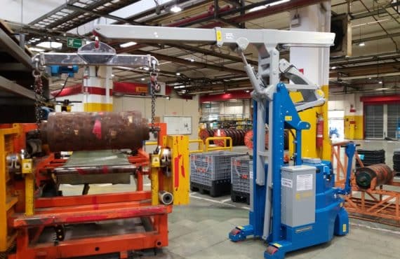 Grúa para producción neumáticos Minidrel 20S_HG