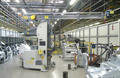 Grúas para prensas con fuerza de cierre hasta 2.500 kg.