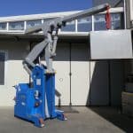 For handling molds in the tire production sector.