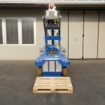 Mini crane For lifting loads up to 5.000 kg.